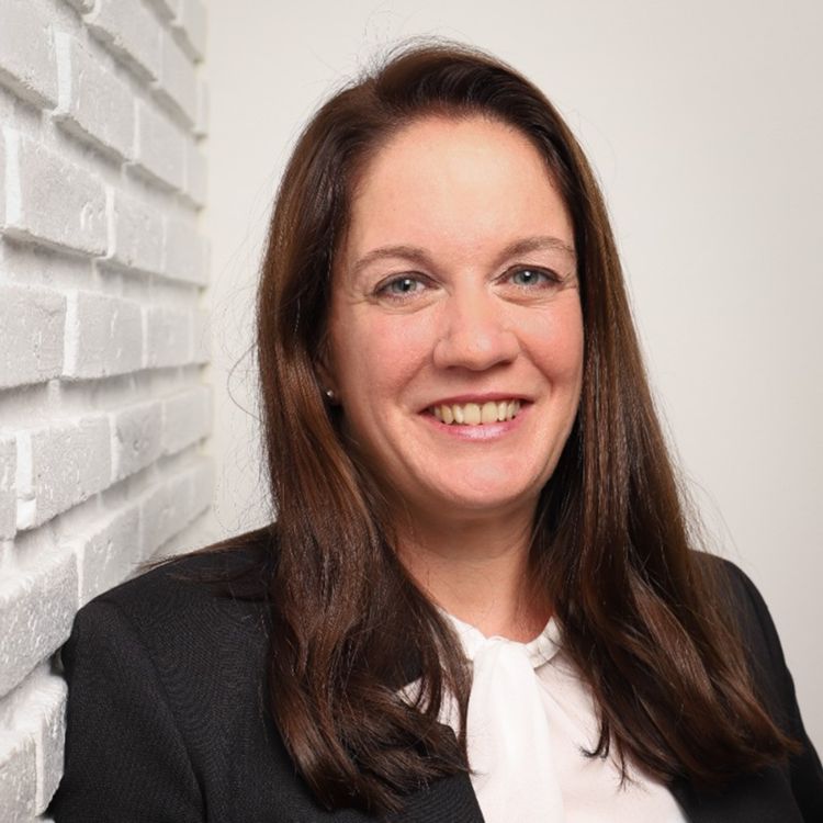 Kleinke headshot - medium dark hair, smiling
